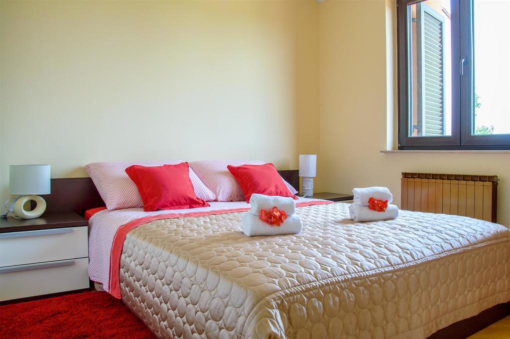 Apartment Roko Umag Exterior photo